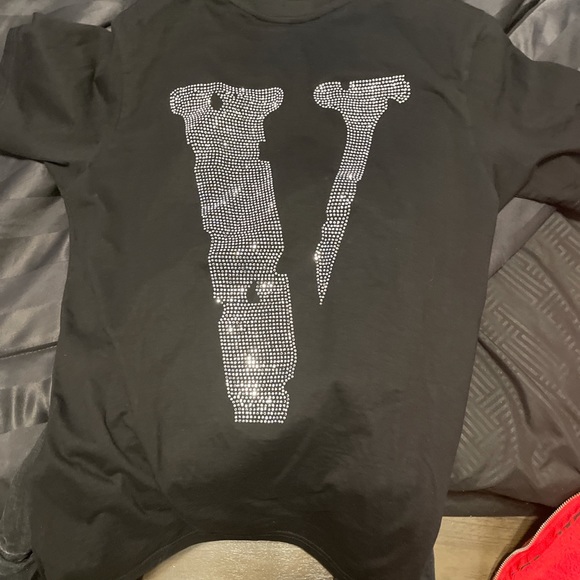 Vlone t shirt